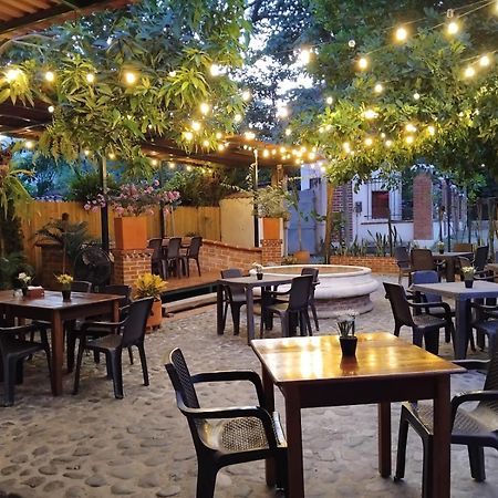 Hotel Y Restaurante Bienmesabe Santa Fe de Antioquia Luaran gambar