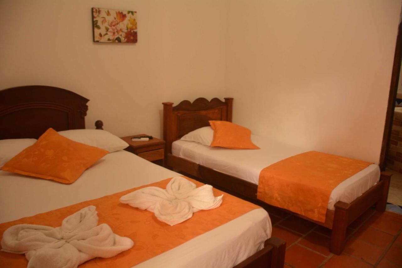 Hotel Y Restaurante Bienmesabe Santa Fe de Antioquia Luaran gambar