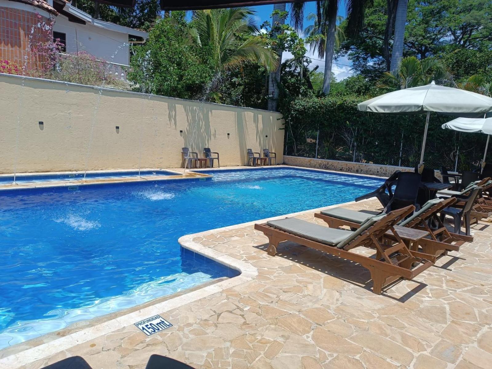 Hotel Y Restaurante Bienmesabe Santa Fe de Antioquia Luaran gambar