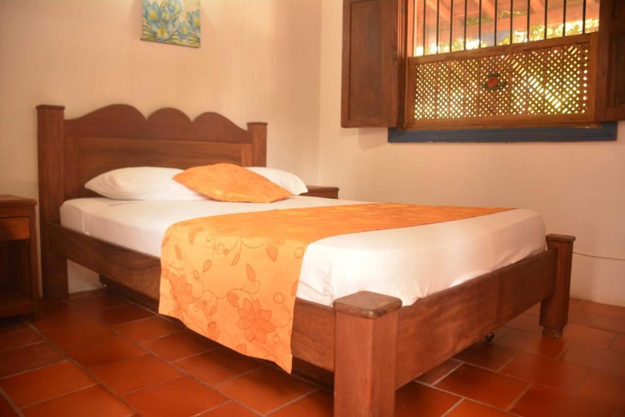 Hotel Y Restaurante Bienmesabe Santa Fe de Antioquia Luaran gambar