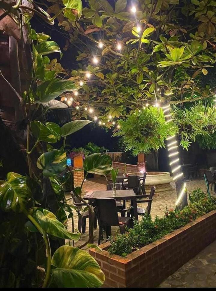 Hotel Y Restaurante Bienmesabe Santa Fe de Antioquia Luaran gambar