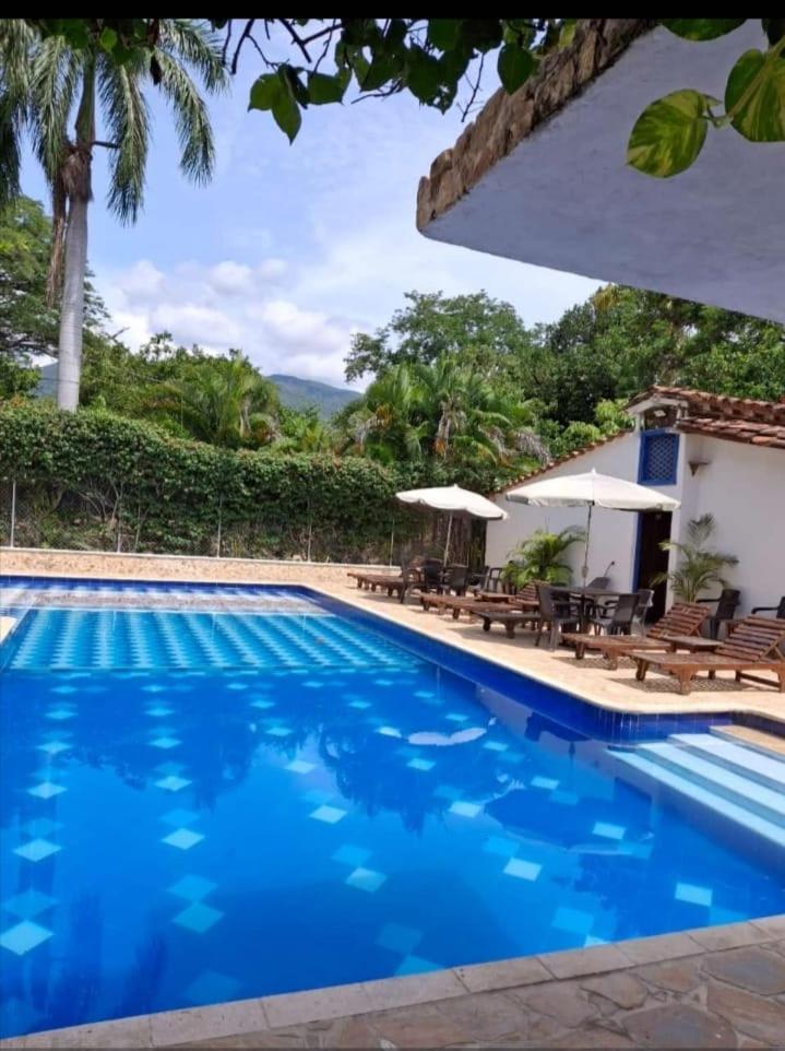 Hotel Y Restaurante Bienmesabe Santa Fe de Antioquia Luaran gambar