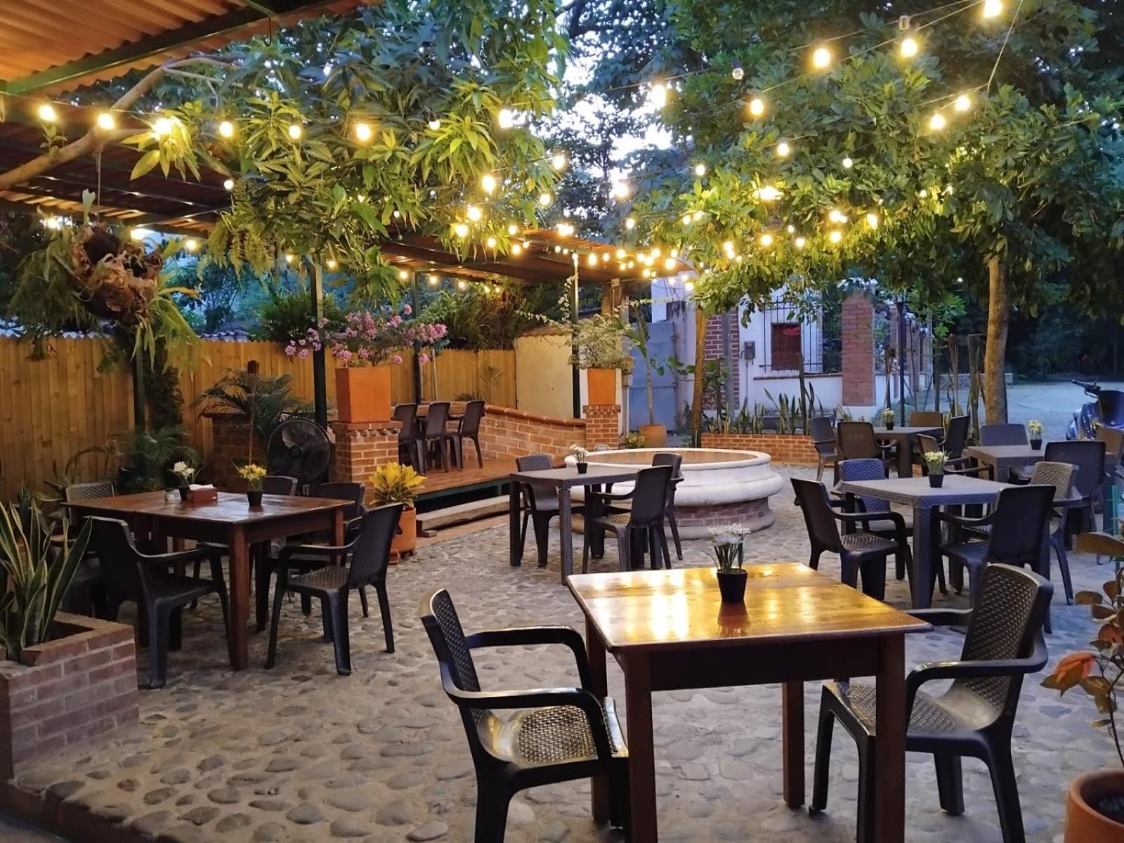Hotel Y Restaurante Bienmesabe Santa Fe de Antioquia Luaran gambar